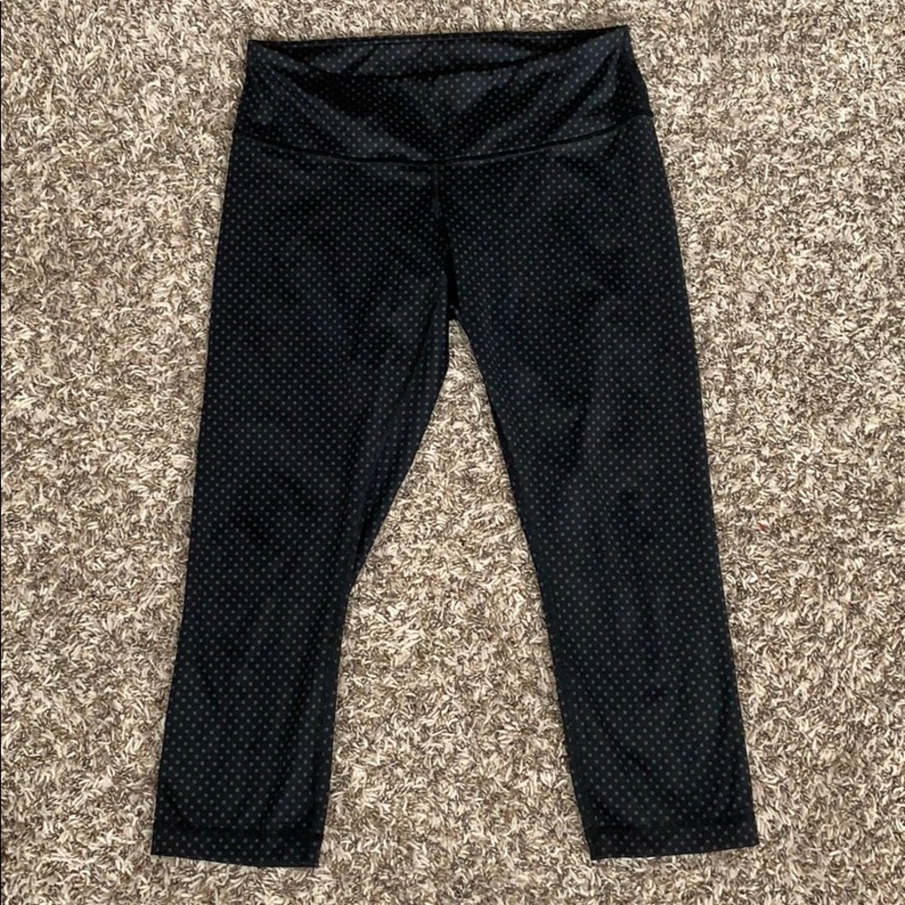 Lululemon Wunder Under Black Polka Dot Leggings